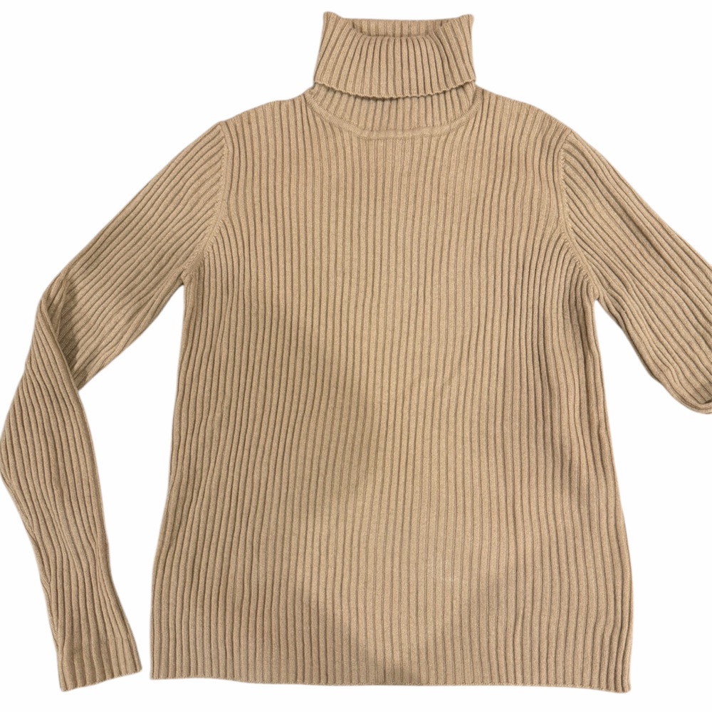 Neiman Marcus Exclusive Cashmere Blend Ribbed Turtleneck Sweater Tan